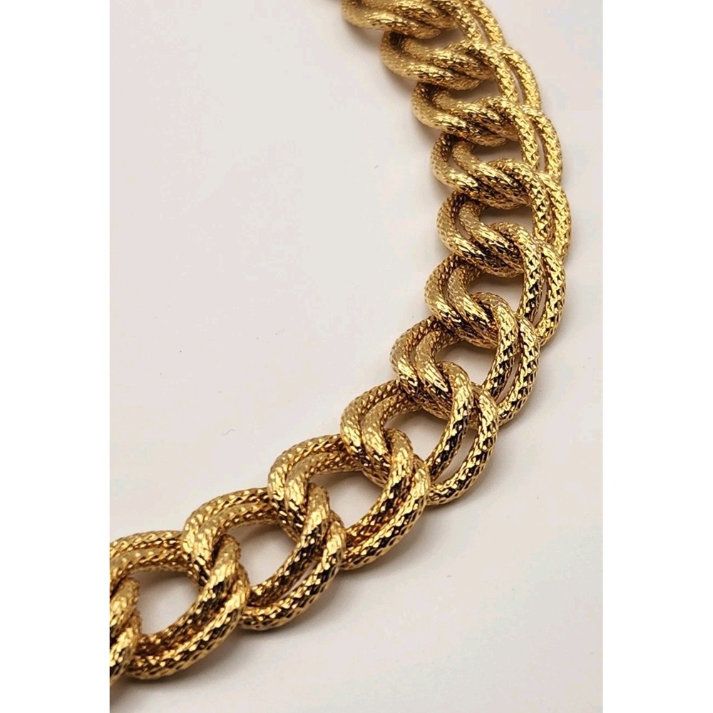 Vintage Napier Gold Tone Textured Curb Link Chain Necklace Signed Statement